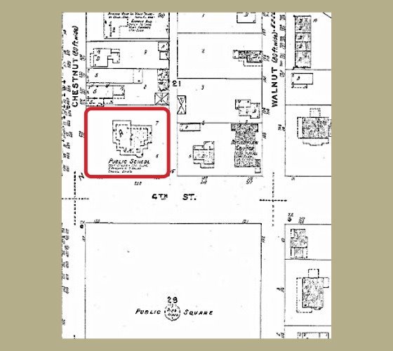 Map showing location of public school at 4th St and Chestnut St