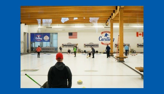 People curling